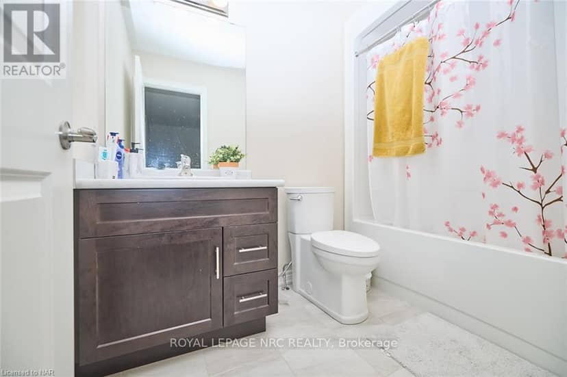 130 Acacia Road — photo 14 of 24