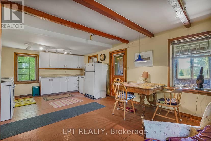 3515 Greenlane Road — photo 11 of 29