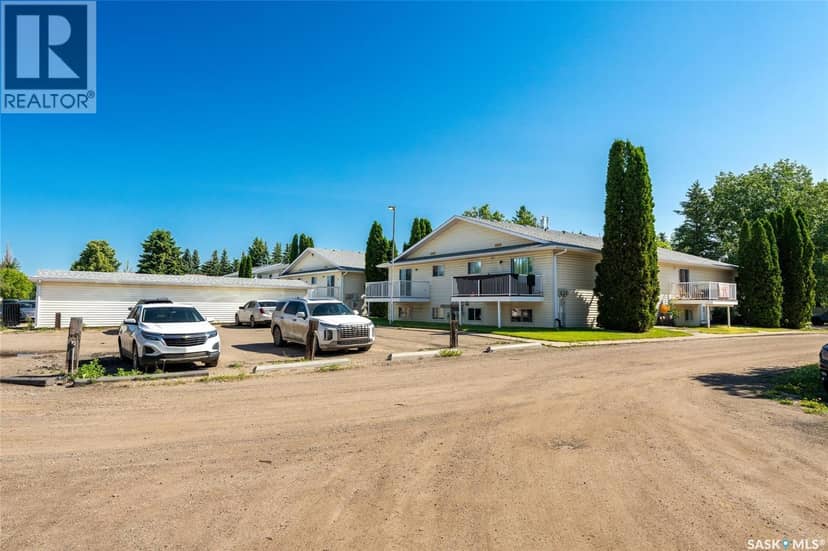 430 Berini DRIVE — photo 3 of 21