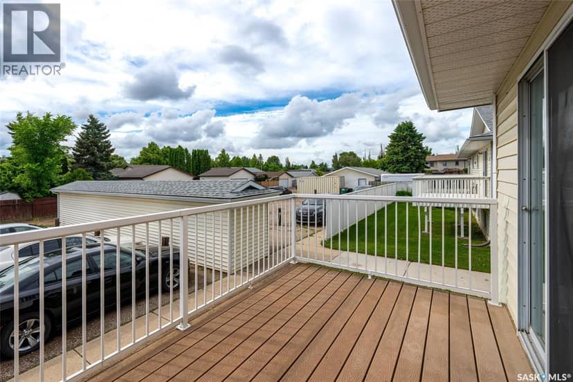 430 Berini DRIVE — photo 5 of 21