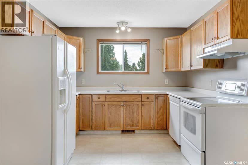 430 Berini DRIVE — photo 8 of 21