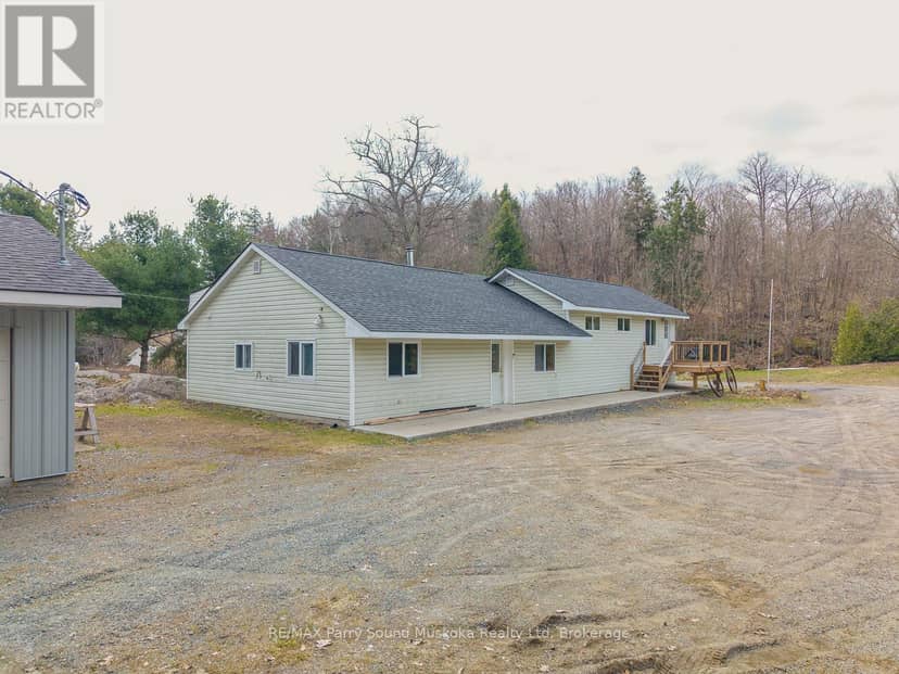92 Blue Lake Road — photo 4 of 40