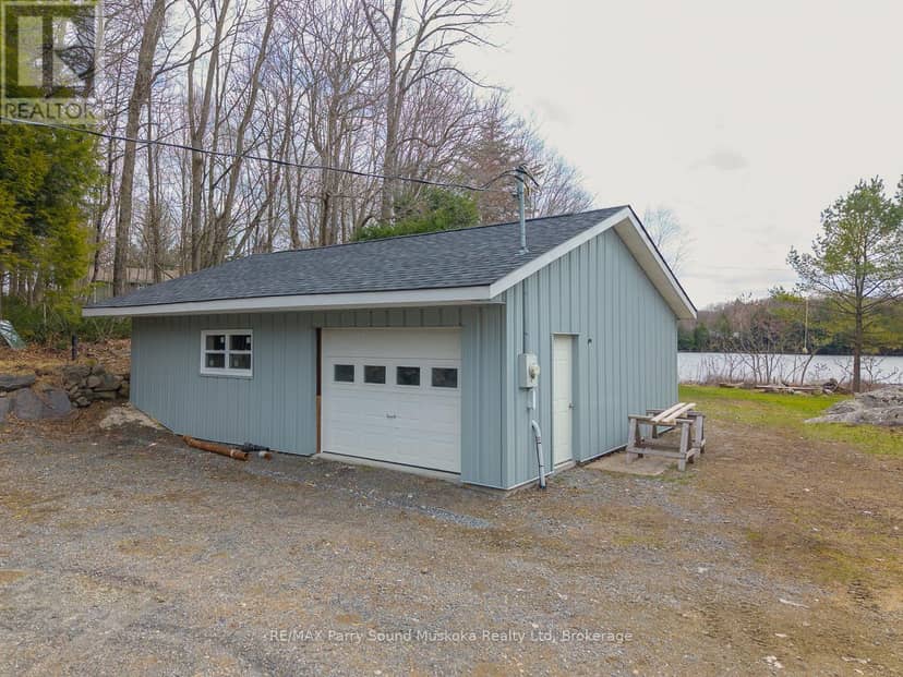 92 Blue Lake Road — photo 8 of 40
