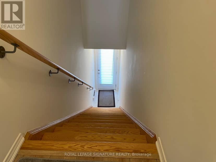 11 - 20 Woodstream Drive — photo 25 of 39