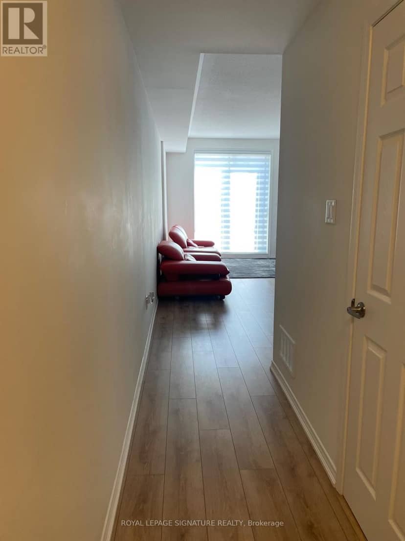 11 - 20 Woodstream Drive — photo 26 of 39