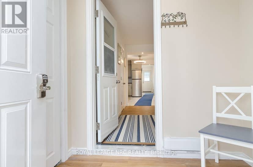 84 Idylewylde Place — photo 4 of 25