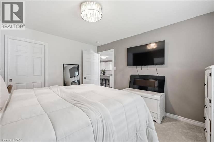 101 TUFFY MACDOUGALL Court — photo 12 of 38