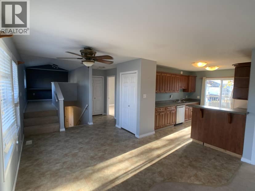 B 4609 BOUNDARY ROAD, Fort Nelson, photo 6