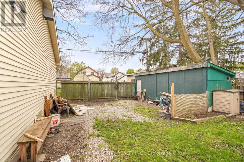 171 Nelson Street — photo 14 of 40