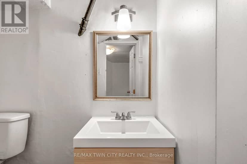 171 Nelson Street — photo 19 of 40
