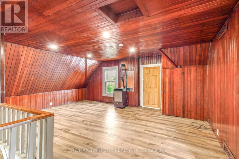 171 Nelson Street — photo 27 of 40
