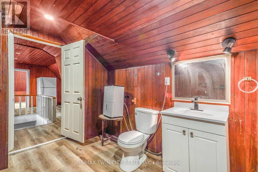 171 Nelson Street — photo 31 of 40