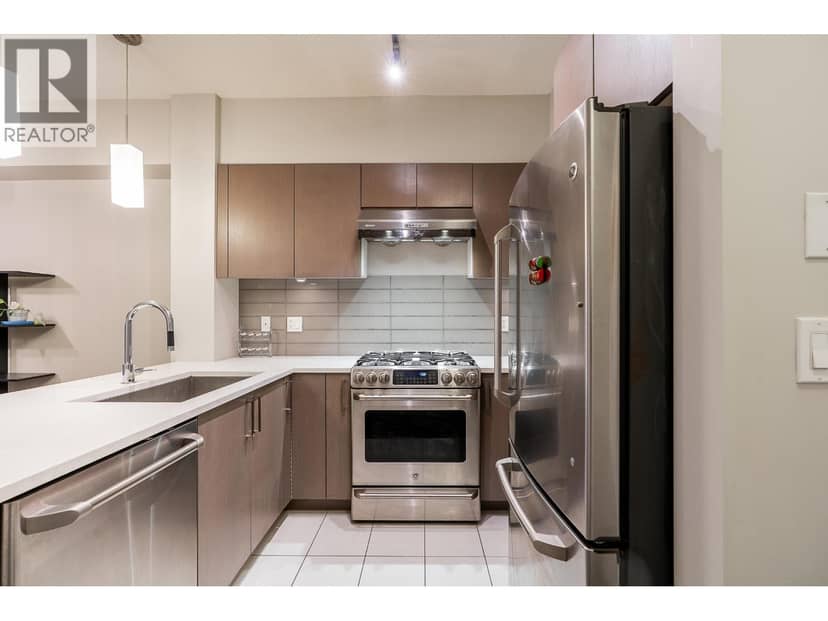 703 10033 RIVER DRIVE, Richmond, photo 5