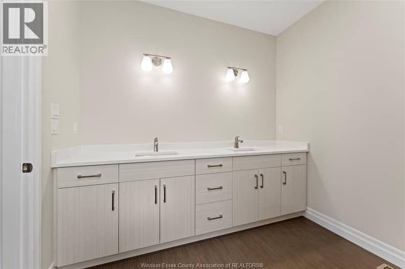 77 Belleview DRIVE — photo 24 of 37