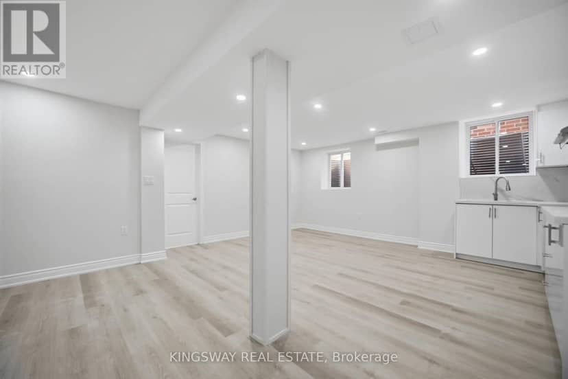 754 White Clover Way — photo 39 of 40