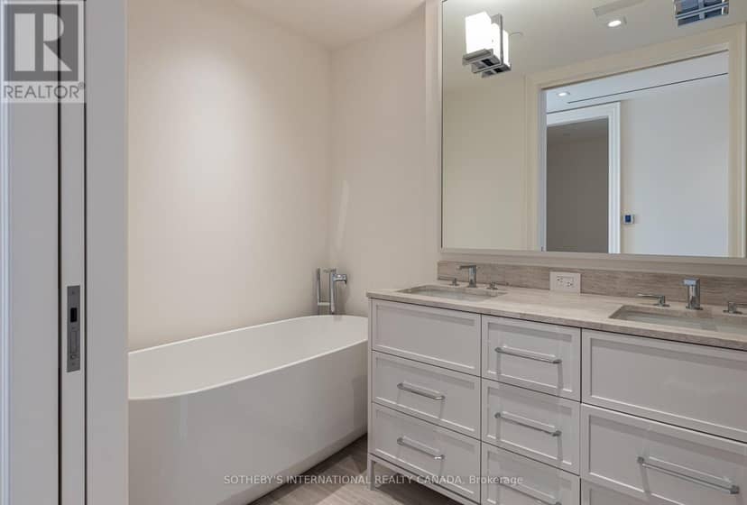 1102 - 89 Avenue Road — photo 28 of 34