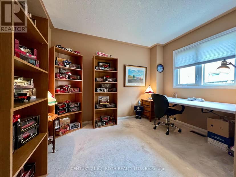 47 Looker Drive — photo 20 of 40