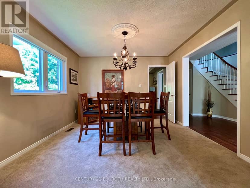 47 Looker Drive — photo 8 of 40