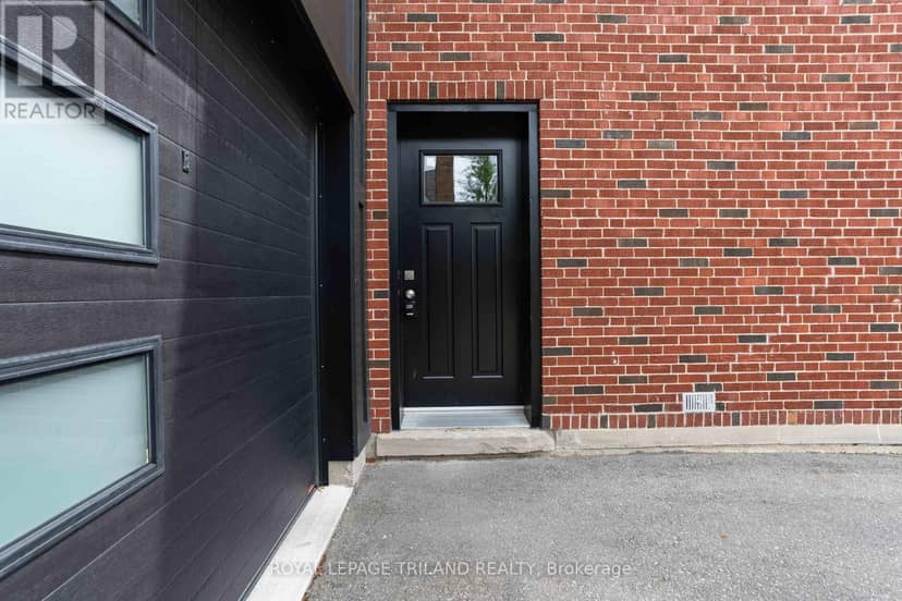 3 - 130 Windsor Crescent — photo 38 of 40