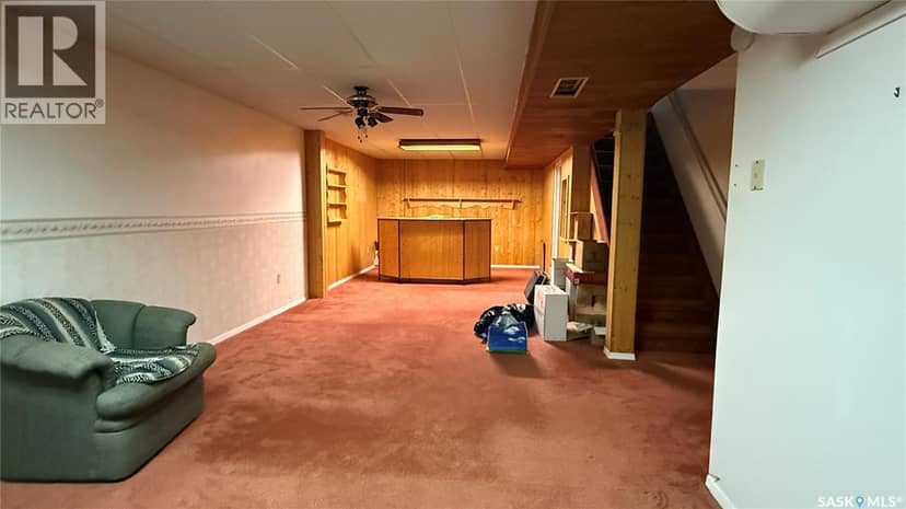 10326 Henderson DRIVE — photo 9 of 17