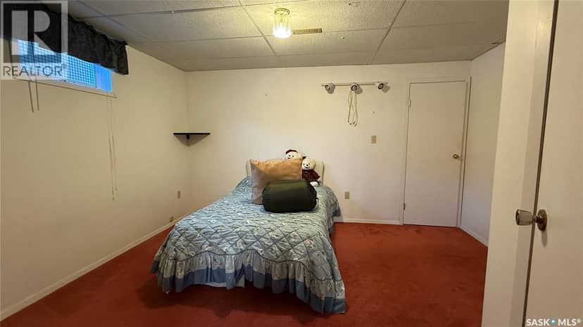 10326 Henderson DRIVE — photo 12 of 17
