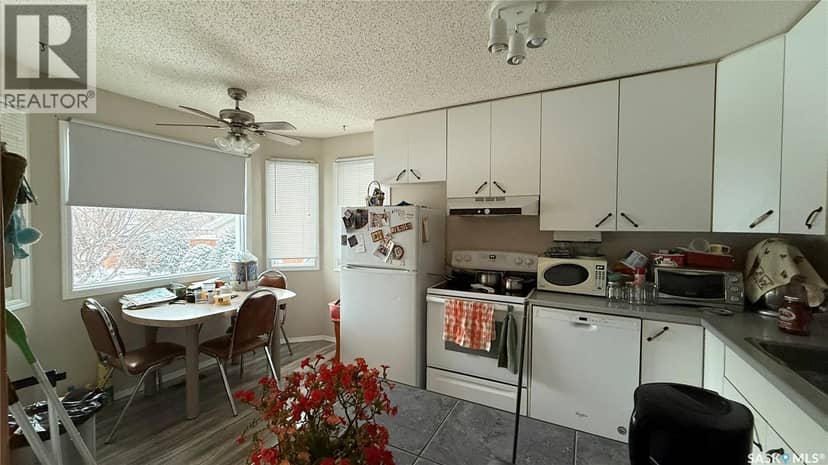 10326 Henderson DRIVE, North Battleford, photo 4