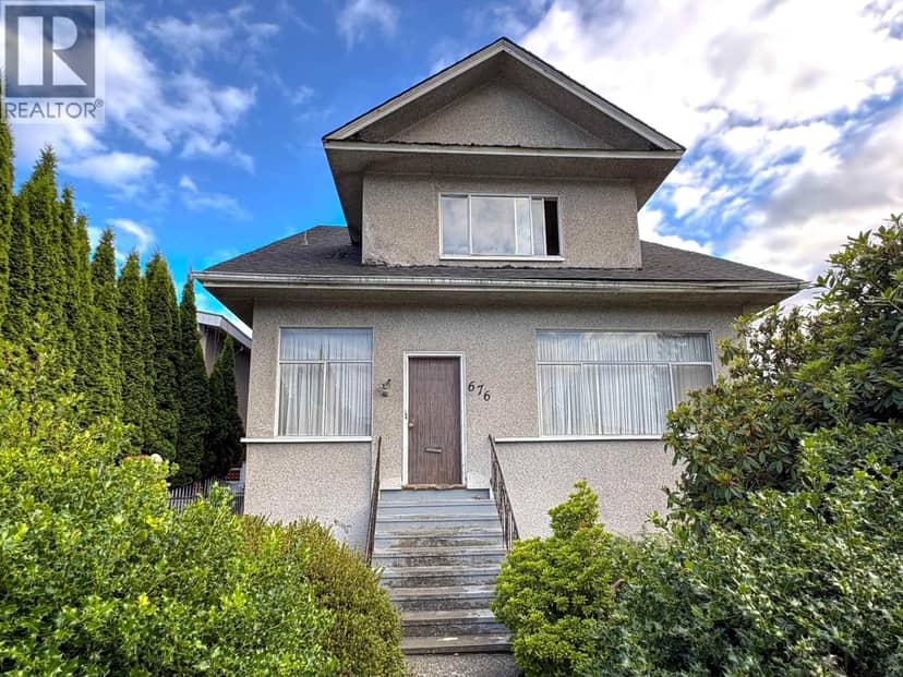 676 E KING EDWARD AVENUE, Vancouver