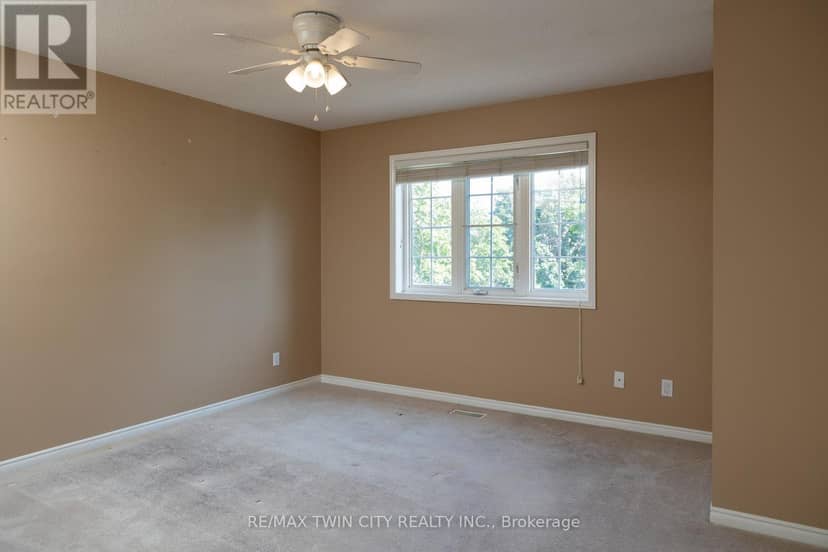 7 Graystone Court — photo 11 of 17