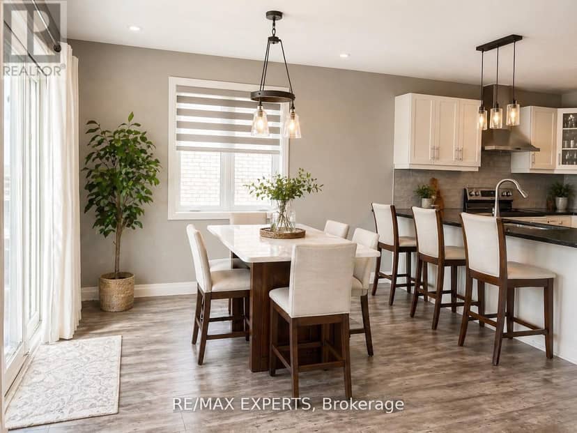150 Bridge Crescent — photo 5 of 15