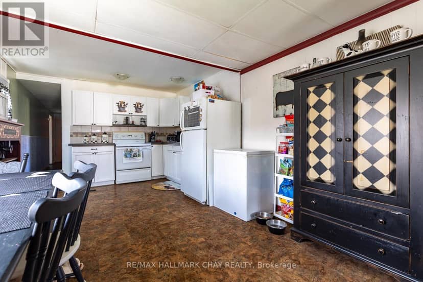 1331 Hilltop Road — photo 12 of 16
