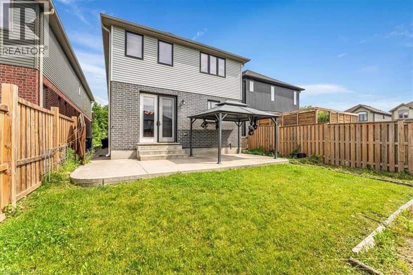121 DALLAN Drive — photo 27 of 40