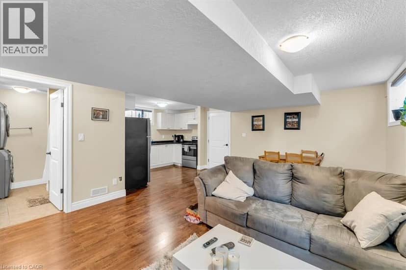 121 DALLAN Drive — photo 30 of 40