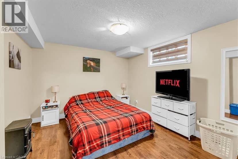 121 DALLAN Drive — photo 31 of 40