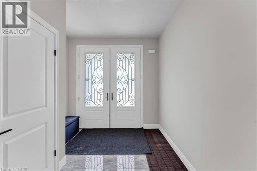121 DALLAN Drive — photo 9 of 40