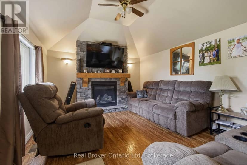 127 Garafraxa Street — photo 17 of 40