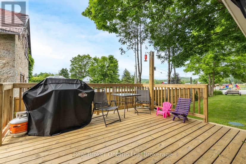127 Garafraxa Street — photo 18 of 40