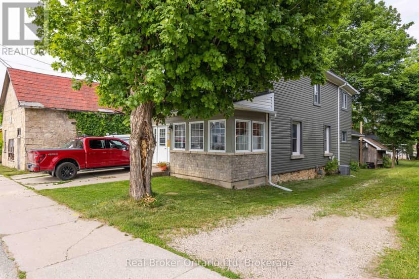 127 Garafraxa Street — photo 2 of 40