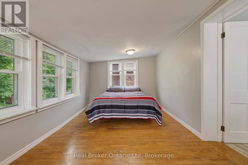 127 Garafraxa Street — photo 26 of 40