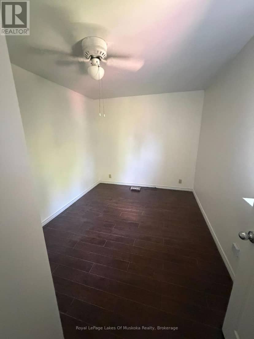 190 Ecclestone Drive — photo 13 of 16