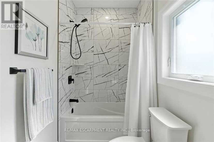 270 Charles Street — photo 21 of 40
