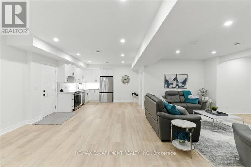 270 Charles Street — photo 29 of 40
