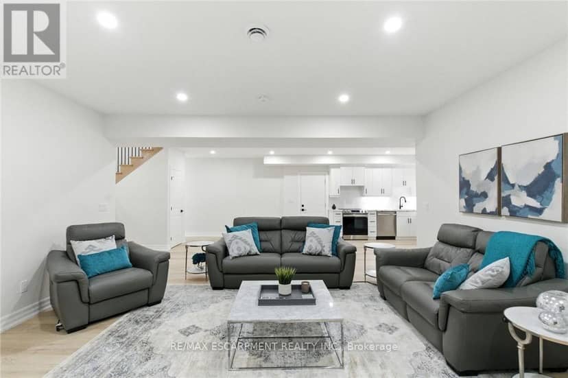 270 Charles Street — photo 31 of 40