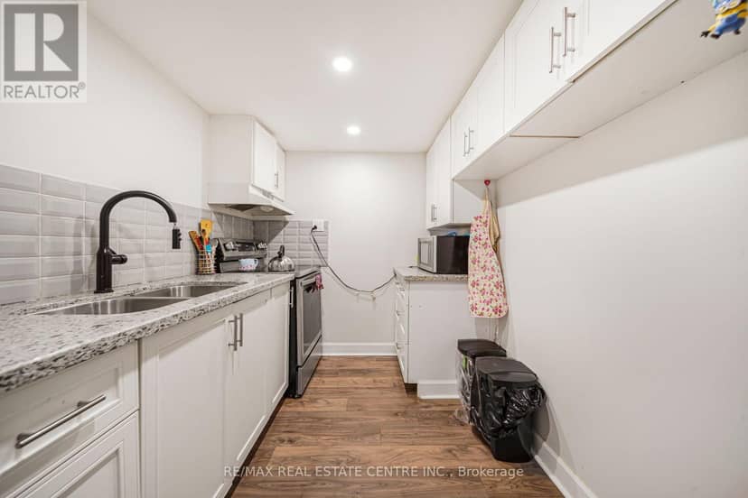 659 Upper Wellington Street E — photo 33 of 39