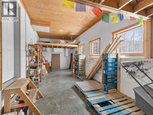 8150 8th Avenue — photo 10 of 28