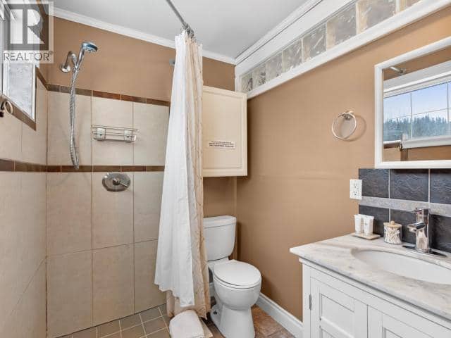 8150 8th Avenue — photo 17 of 28