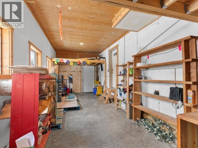 8150 8th Avenue — photo 11 of 28