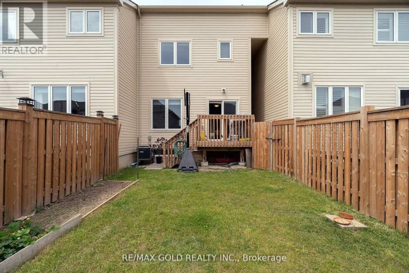 335 Stewart Street — photo 16 of 27