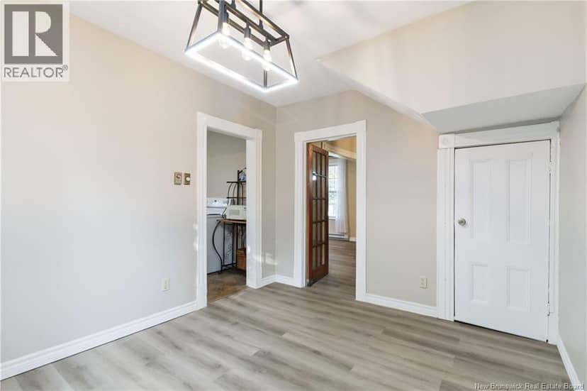 42-44 Edward — photo 12 of 40