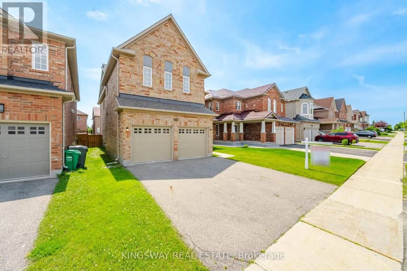 754 White Clover Way — photo 3 of 40