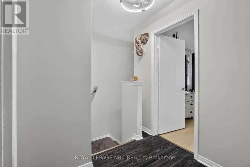 40 - 65 Dorchester Boulevard — photo 17 of 40